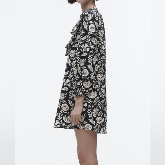 Zara- Ruffled print dress - Picture 2 of 8